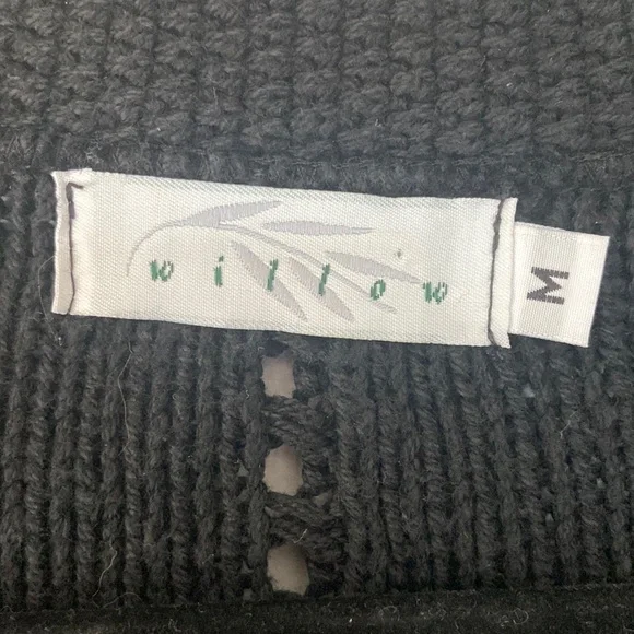 Willow Vintage Black knit cardigan with unique button closure SZ M EUC - Picture 4 of 10